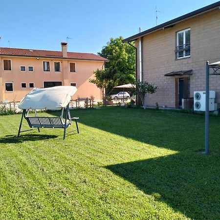 Agriturismo Campi Di Grano Ронкаде Экстерьер фото